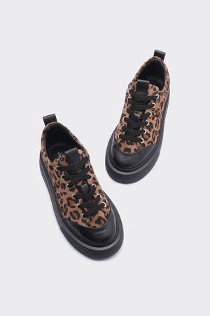 Amber  Taba Hakiki  Süet Deri Leopar Detaylı Bağcıklı Kadın Sneaker