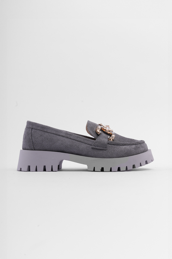 Tina Gri Süet Taşlı Toka Deaylı Kadın Loafer