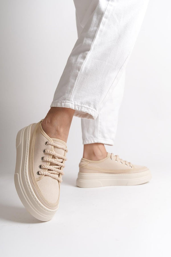 Quiin Bej Keten Bağcık Detaylı Yüksek Taban Kadın Sneaker (ÇEKİM ÜRÜNÜDÜR)