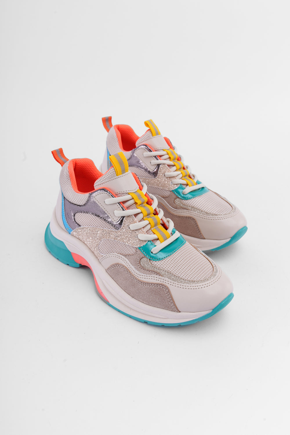 Saylor Bej Simli Bağcıklı Günlük Kadın Sneaker