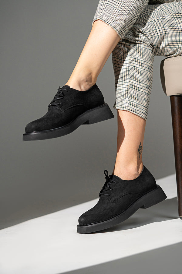 Mask Siyah Süet Bağcık Detaylı Kadın Loafer