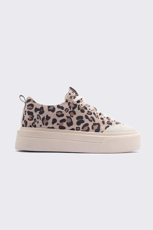 Amber  Bej  Hakiki  Süet Deri Leopar Detaylı Bağcıklı Kadın Sneaker
